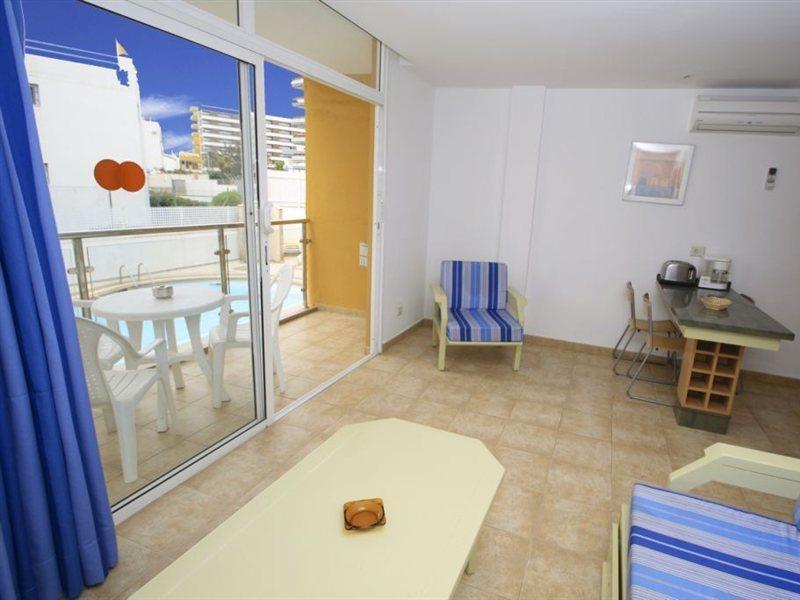 Apartamentos Karina 普拉亚戴尔雷安格莱斯 外观 照片