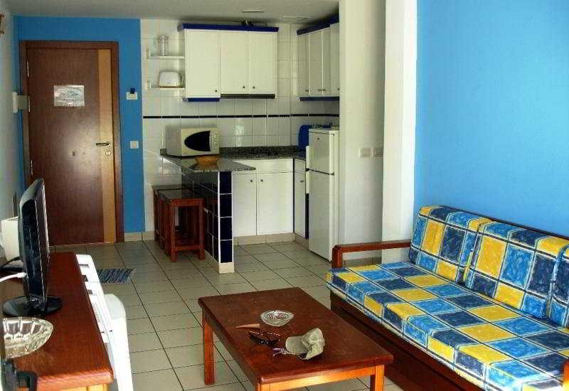 Apartamentos Karina 普拉亚戴尔雷安格莱斯 外观 照片